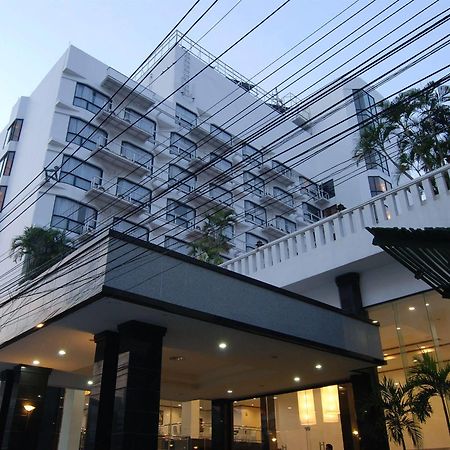 Ch Hotel Chiang Mai Exteriör bild