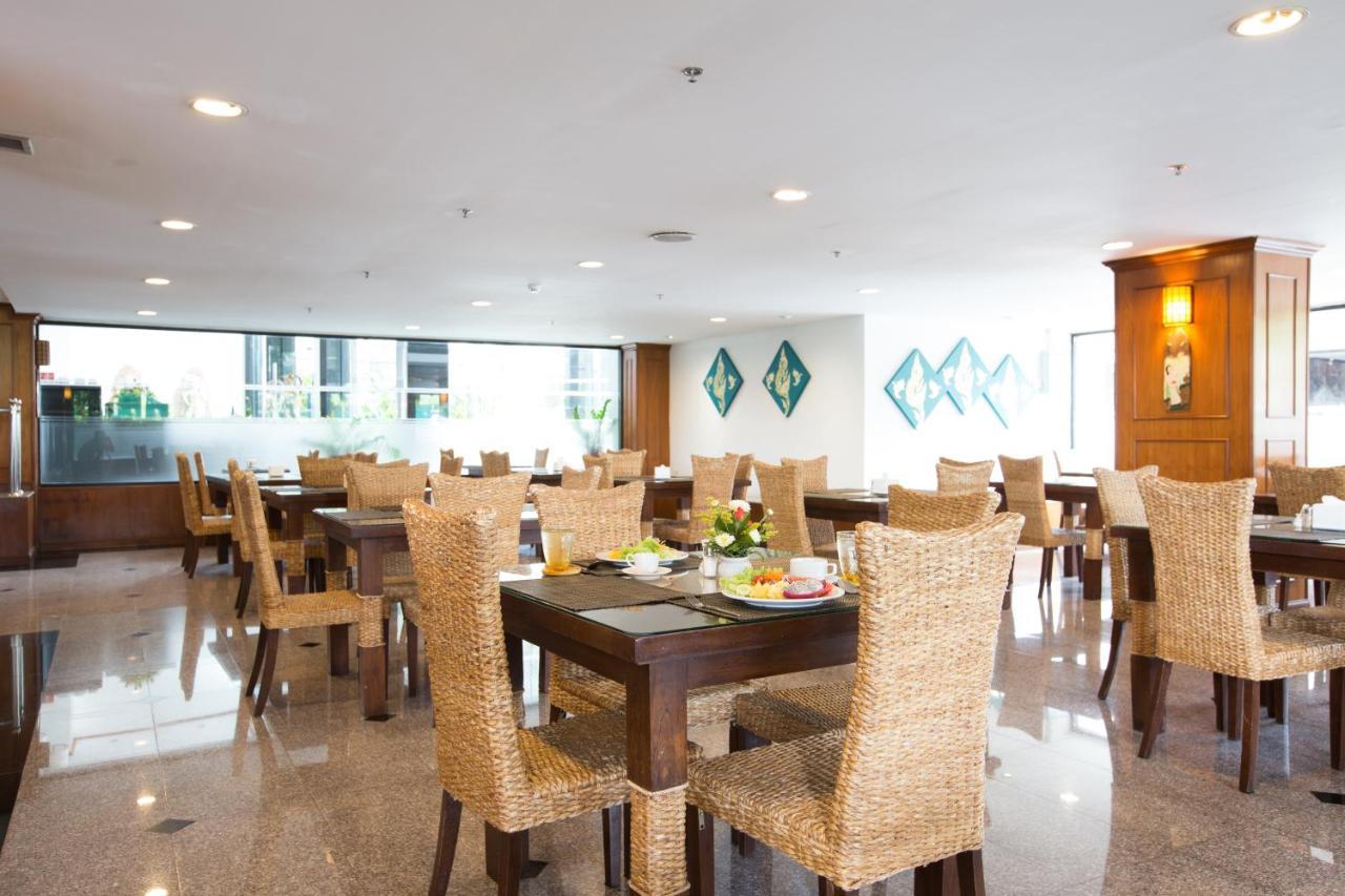 Ch Hotel Chiang Mai Exteriör bild