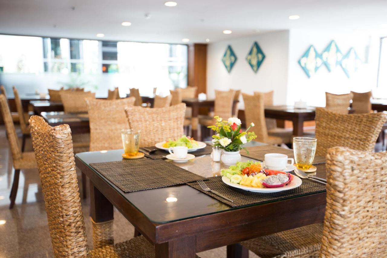 Ch Hotel Chiang Mai Exteriör bild